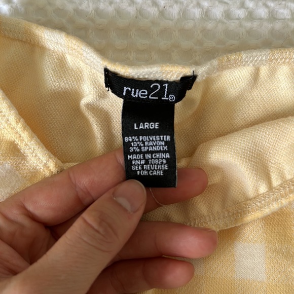 Rue 21 Mini Skirt - Picture 5 of 8